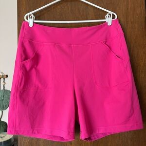 NWOT L 7” Duluth NoGa Shorts with 5 pockets, long length